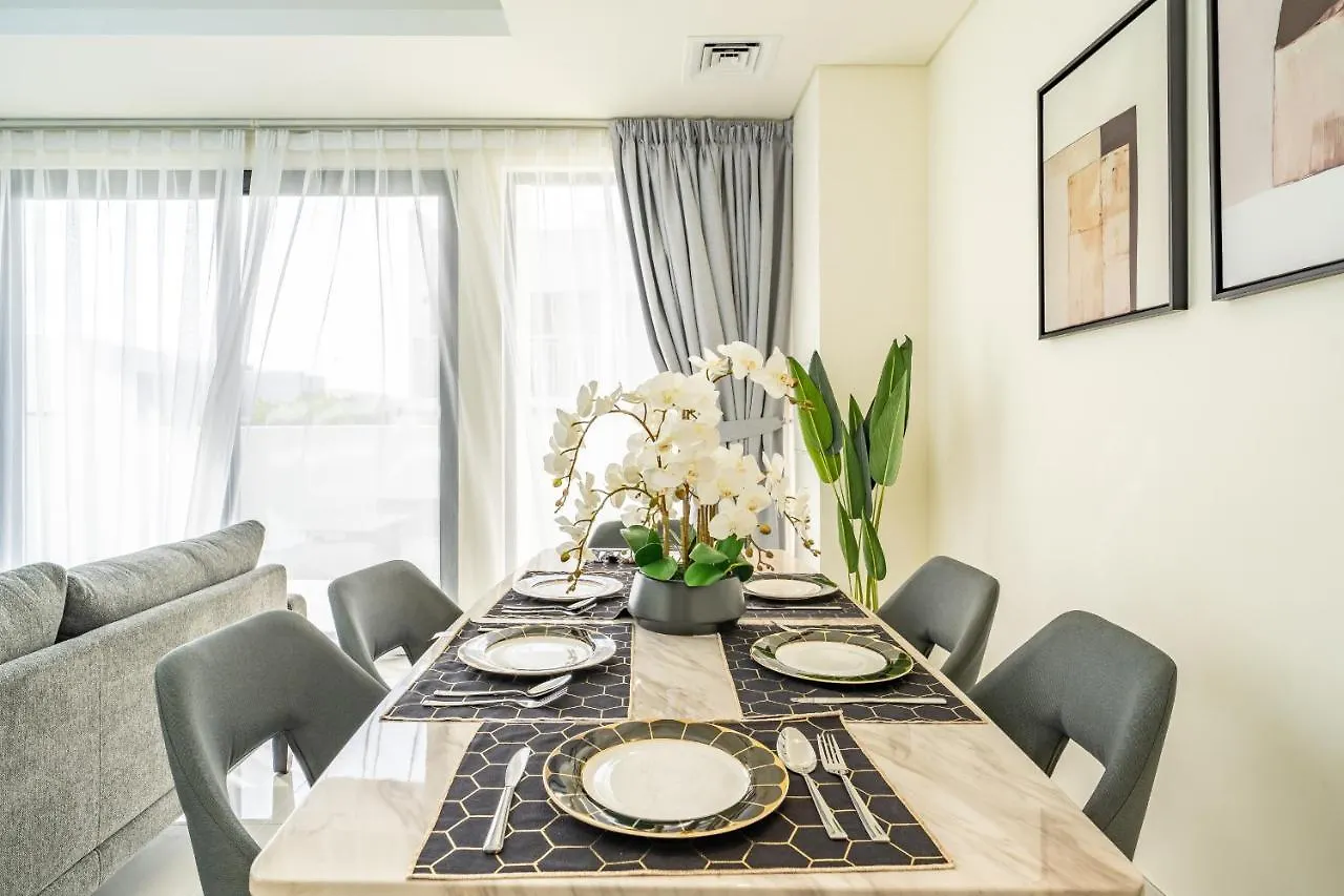 Primestay - Damac Hills 2 Aster Villa Dubai 0*,  United Arab Emirates